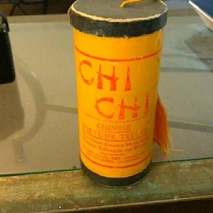 Chi Chi Fortune Telling Sticks